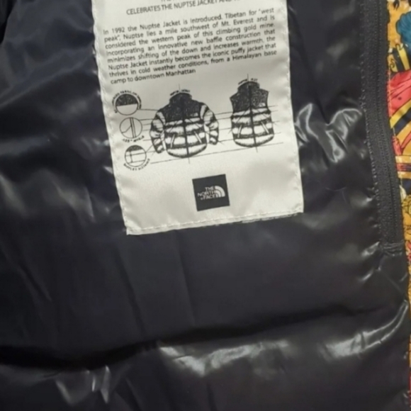 The North Face 1992 Nuptse Puffer Jacket Yellow Leopard Genesis RARE NWT - Picture 7 of 8